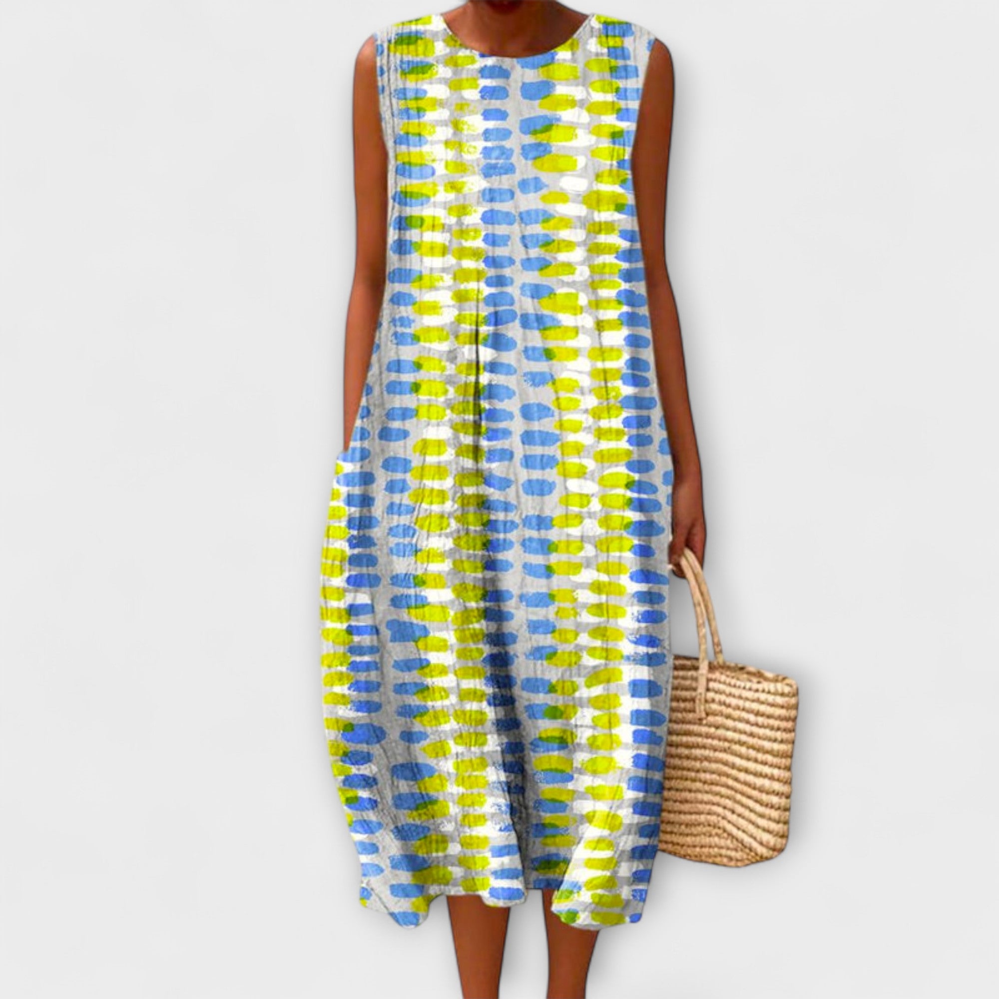 Sandera – Dress for Timeless Elegance