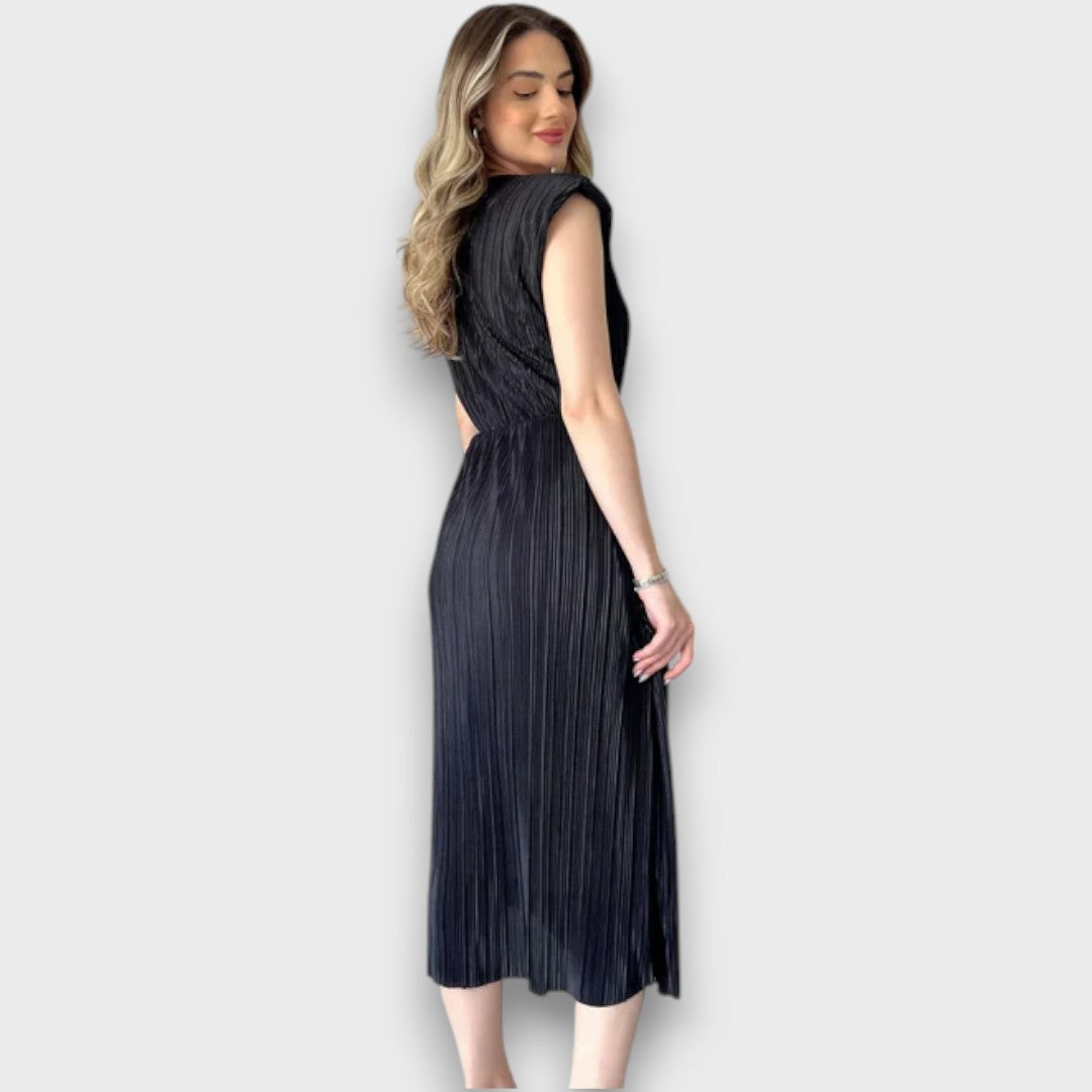 Nirelle – Pleated Midi Dress with Waist Detail