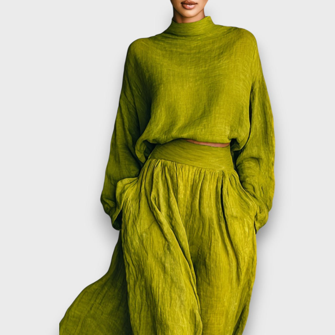 Marvella – Green Set with High Collar