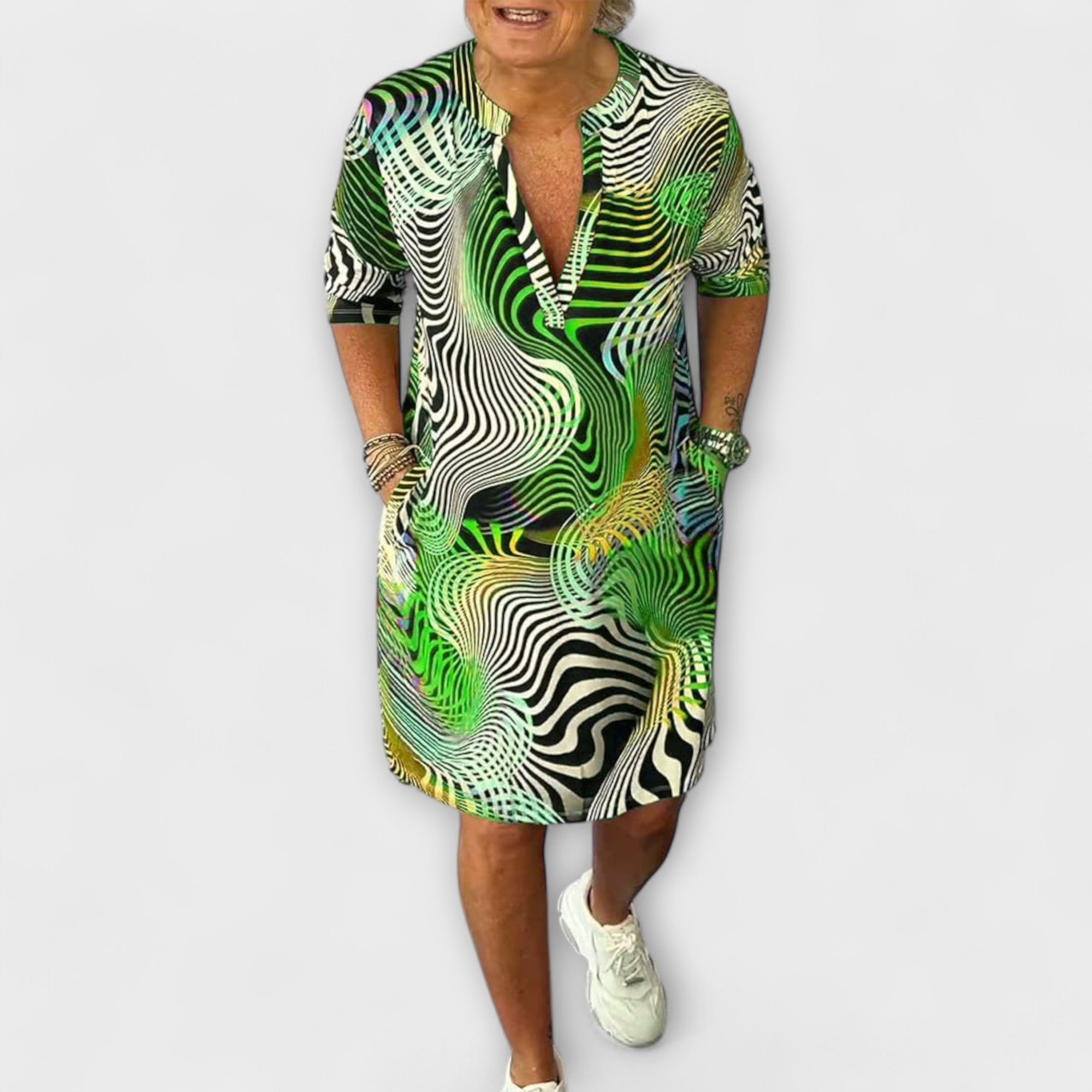 Ravea – Color-Intensive Casual Dress with Retro Flair