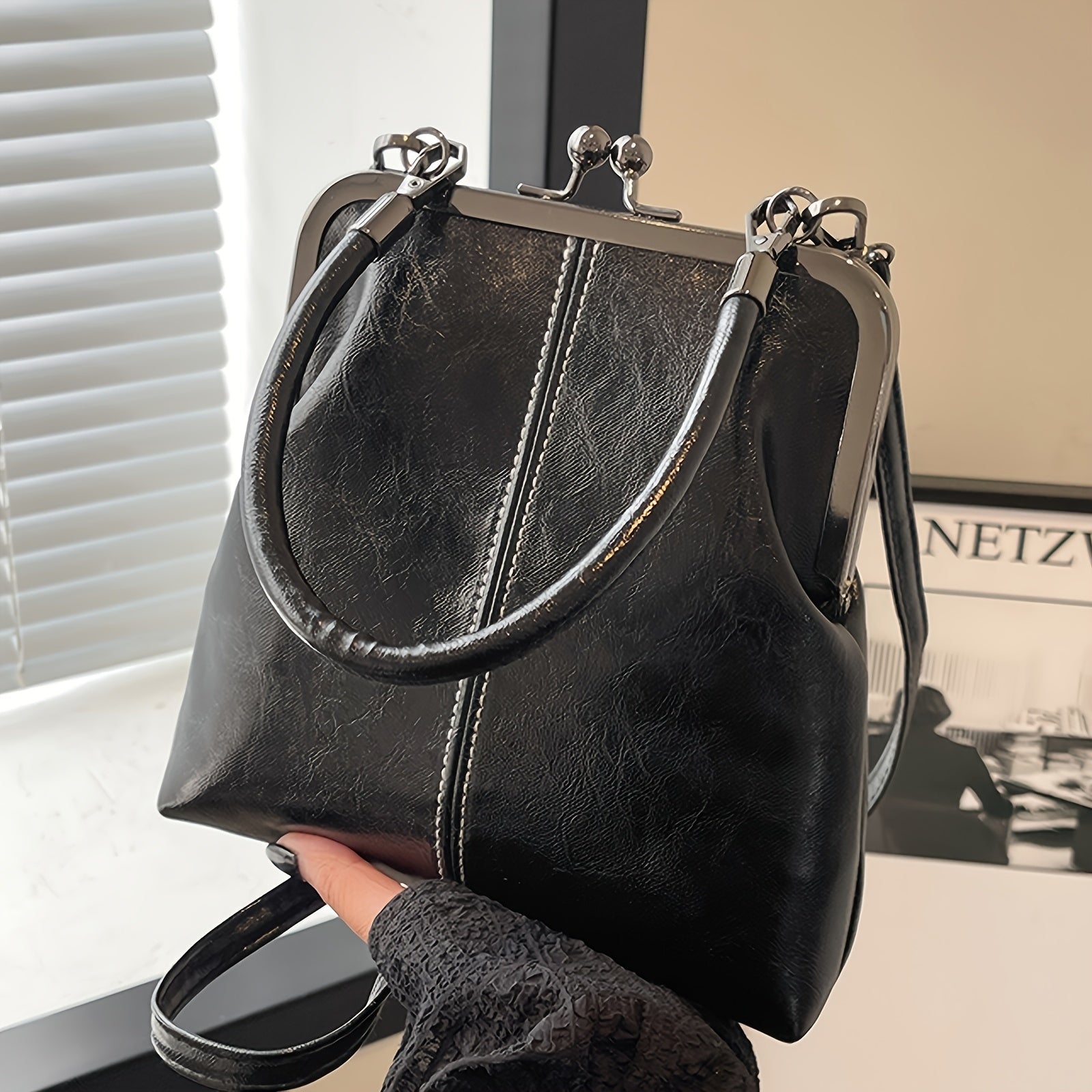 Karen | Chic Minimalistic Purse