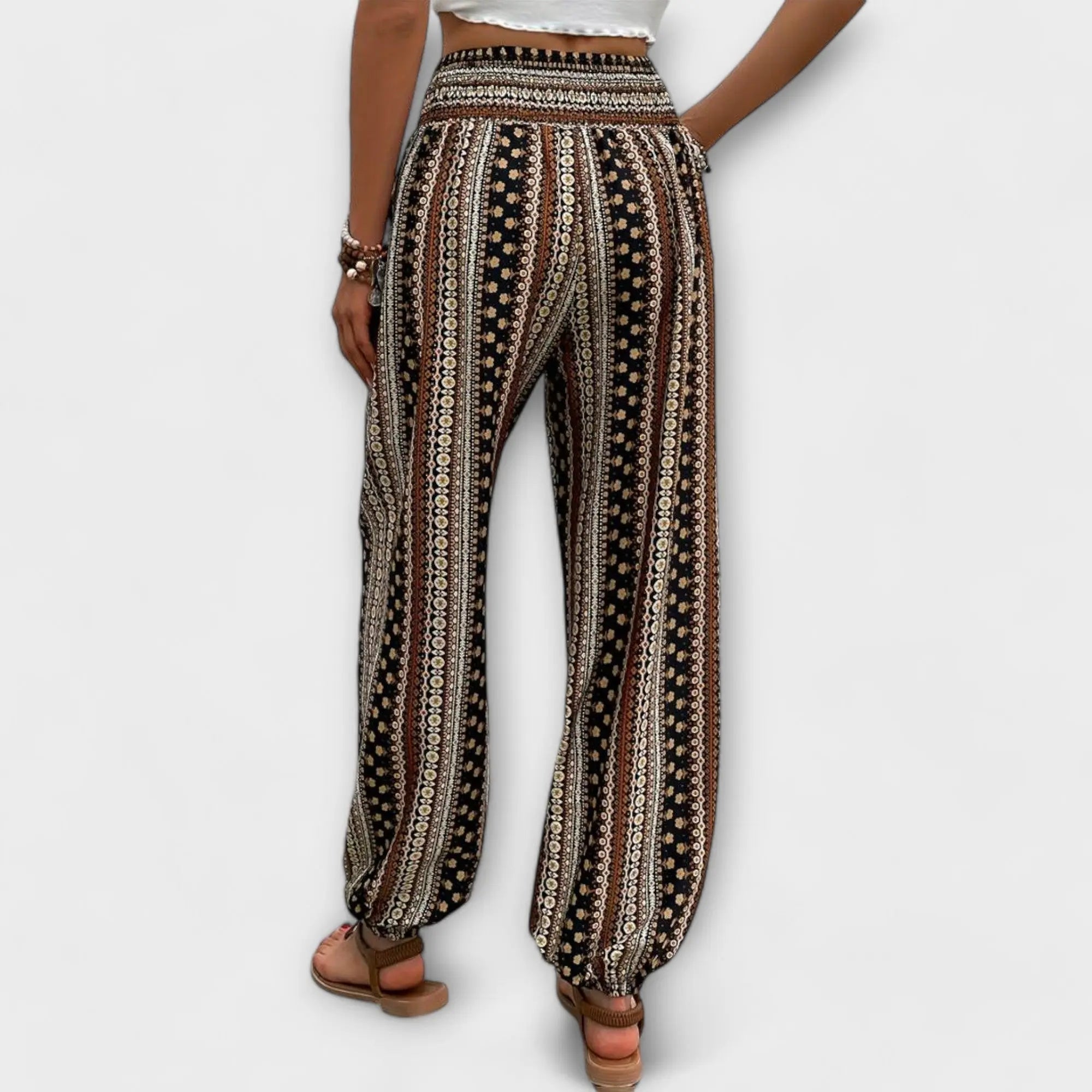 Scarletta – Wide Trousers with Ethno Pattern
