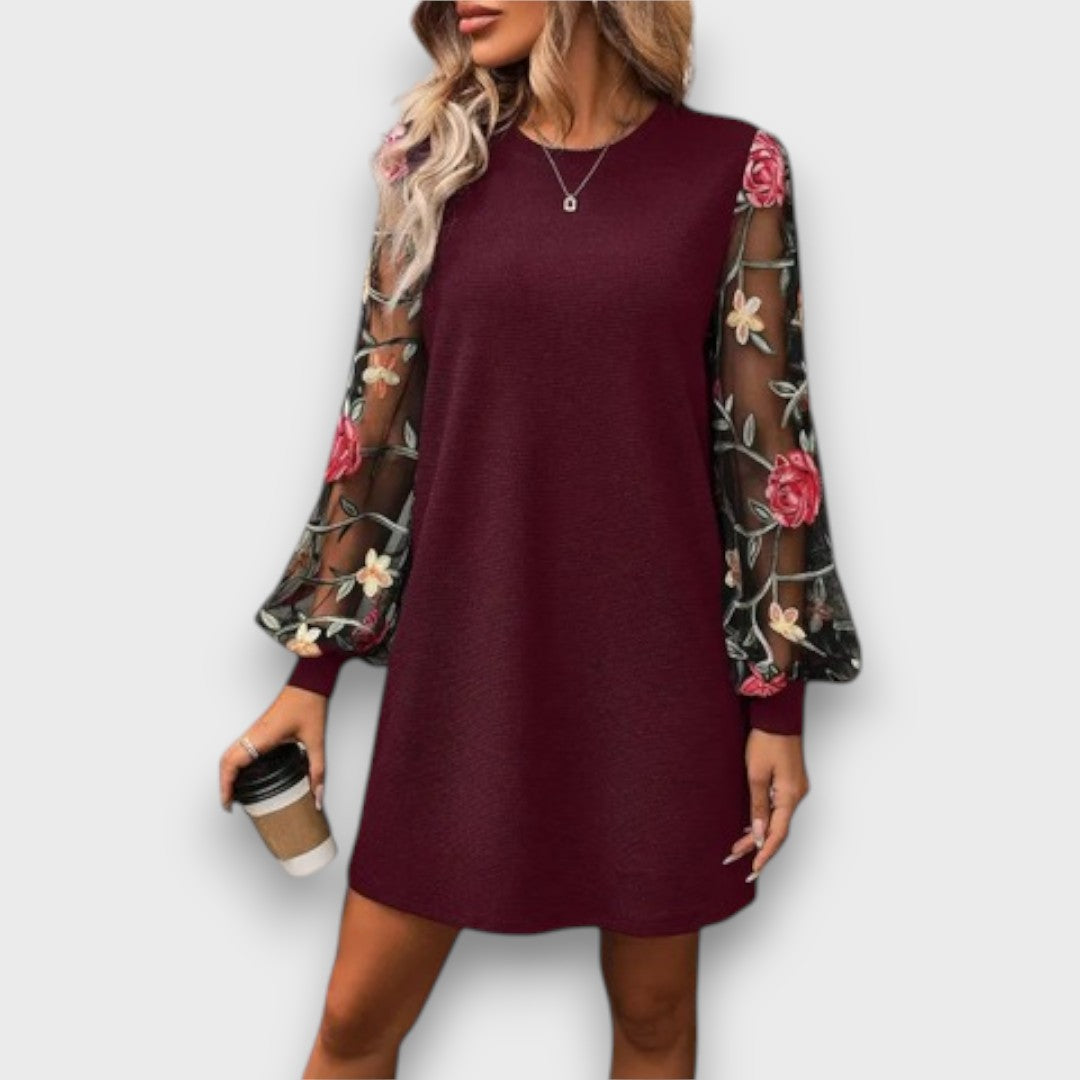 Mariana – Embroidered Sleeve Shift Dress