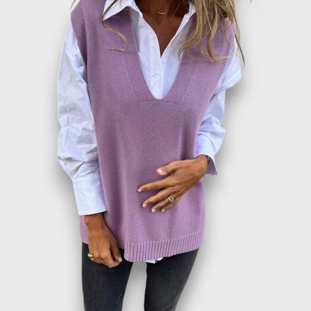 Lamielle – Knit Vest with V-Neck in Camel