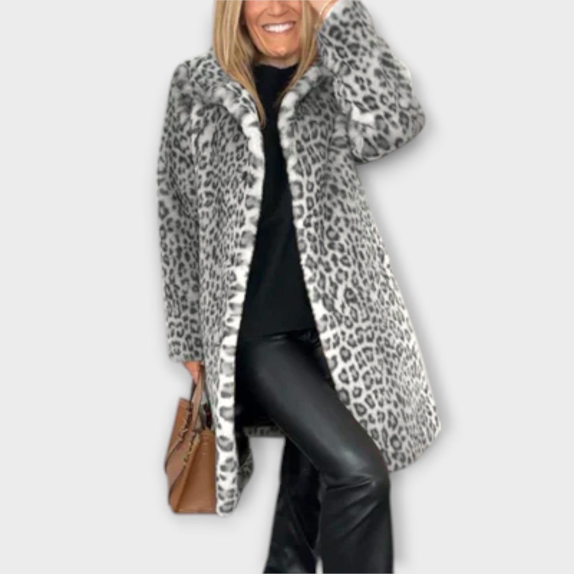 Avenira – Coat with Animal Print