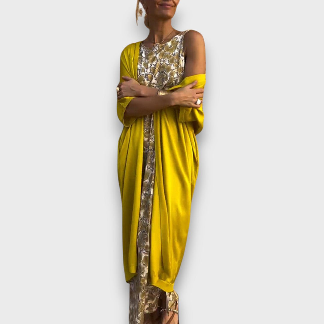 Melan – Elegant Two-Piece Set with Flowing Silhouette