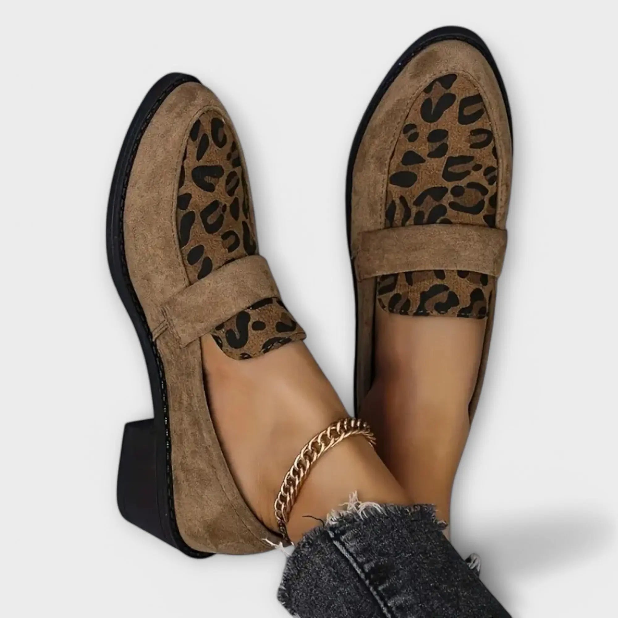 Karla – Shoes with Animal Print
