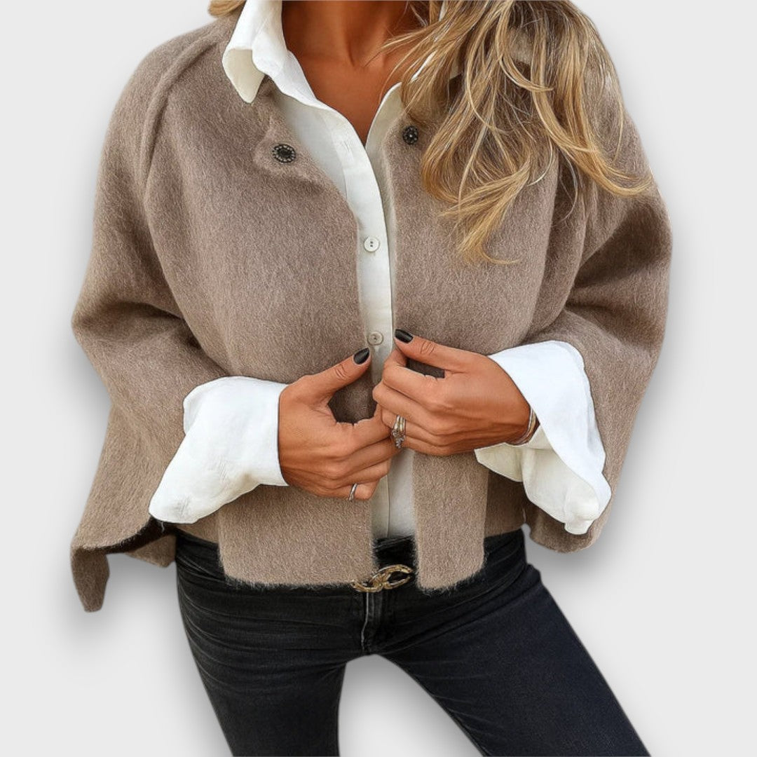 Anveraine – Elegant cropped jacket