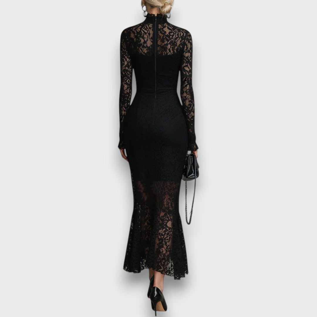 Nyxelle – Lace Fishtail Evening Dress