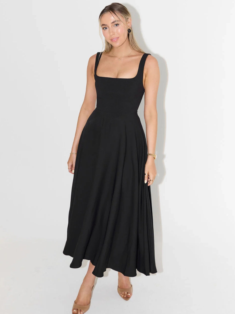 Tirena – Elegant Midi Dress