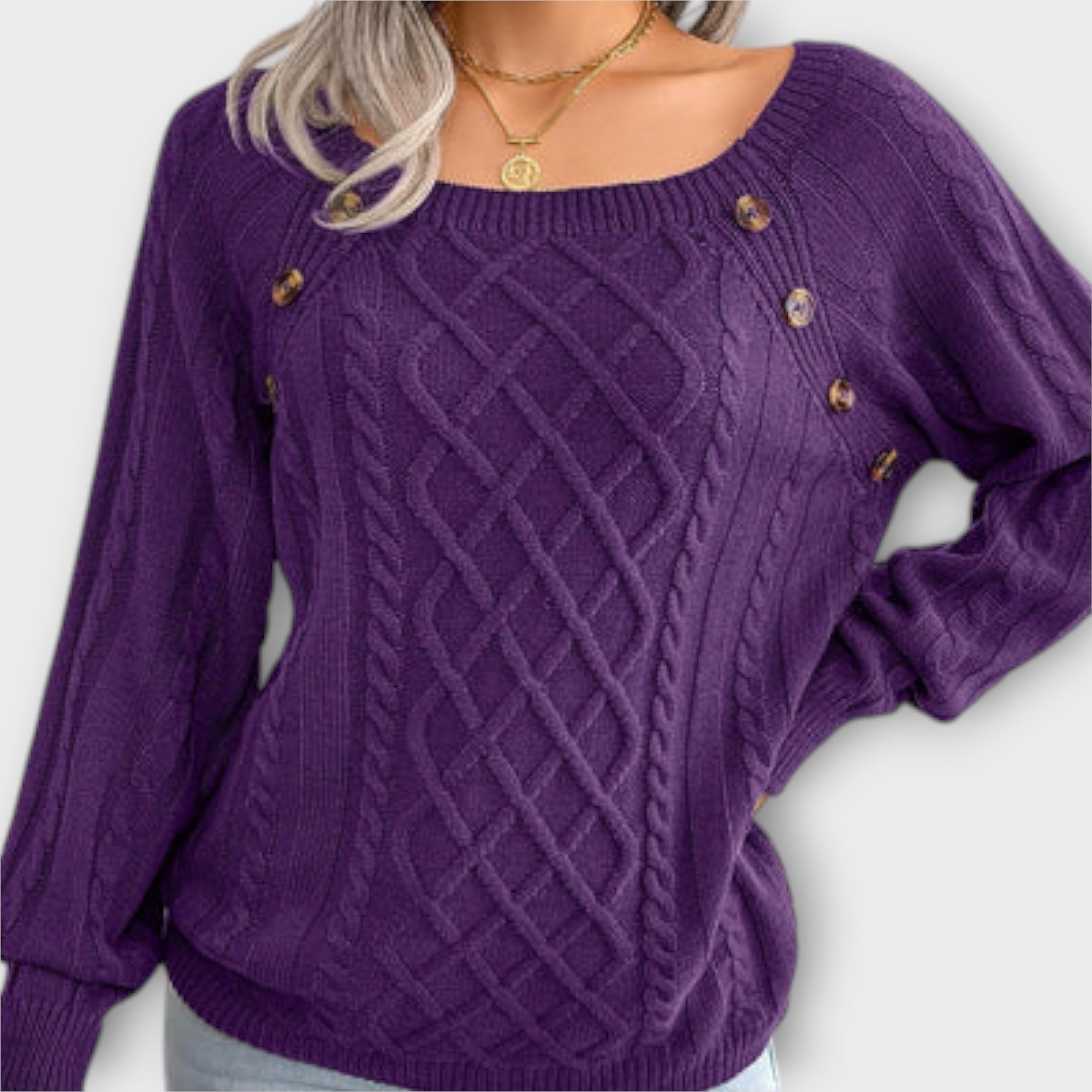 Naelle – Knitted Sweater with Buttons