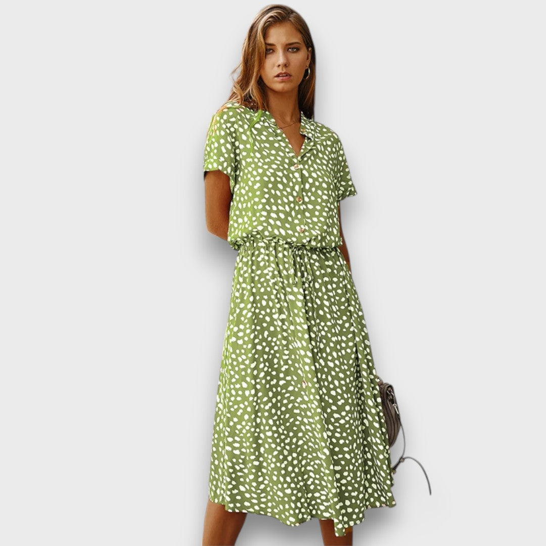 Solvinea – Buttoned Midi Dress with Vintage Print