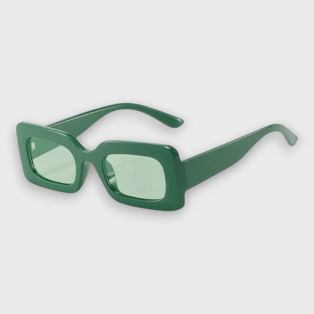 Elyanna – Bold Leopard Sunglasses