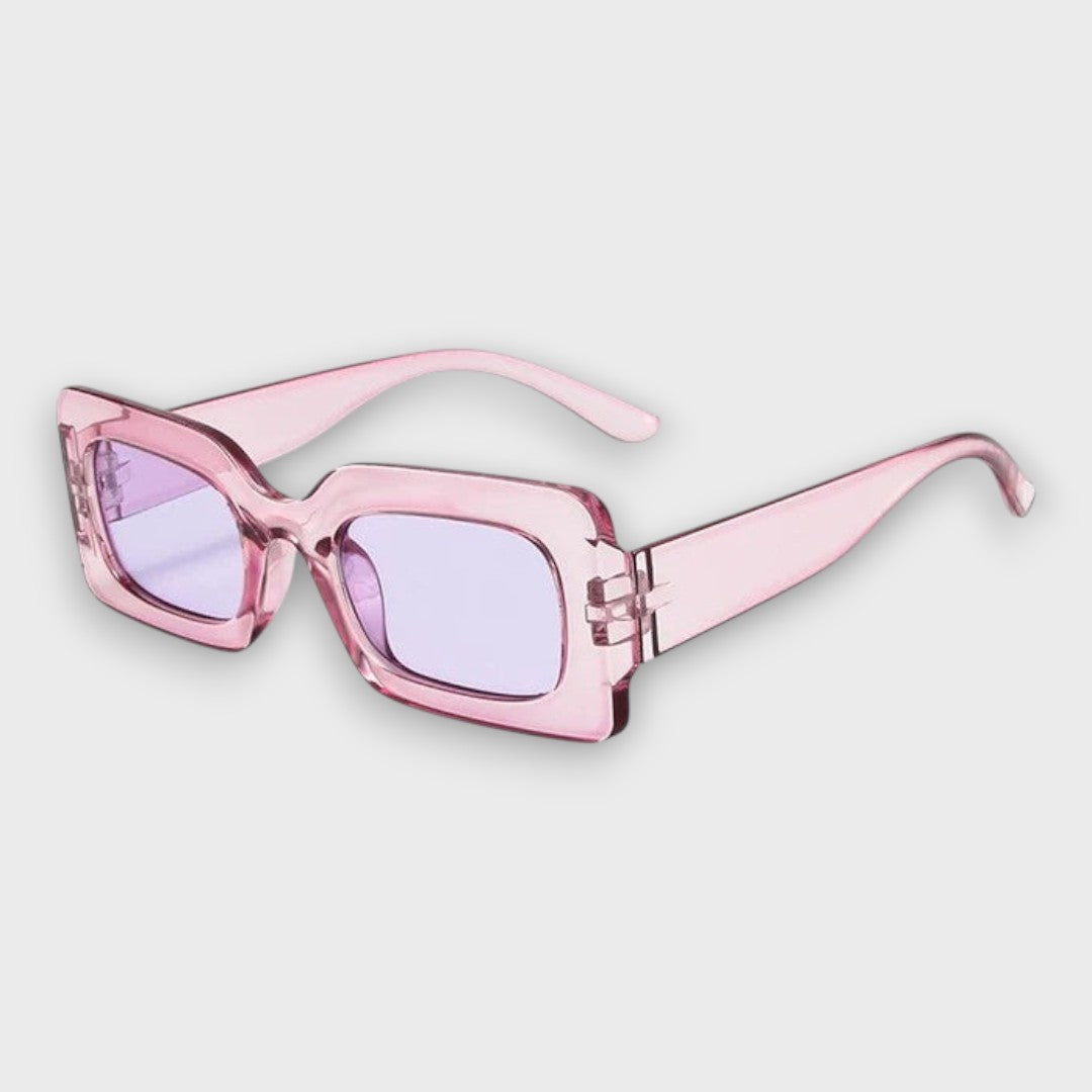 Elyanna – Bold Leopard Sunglasses