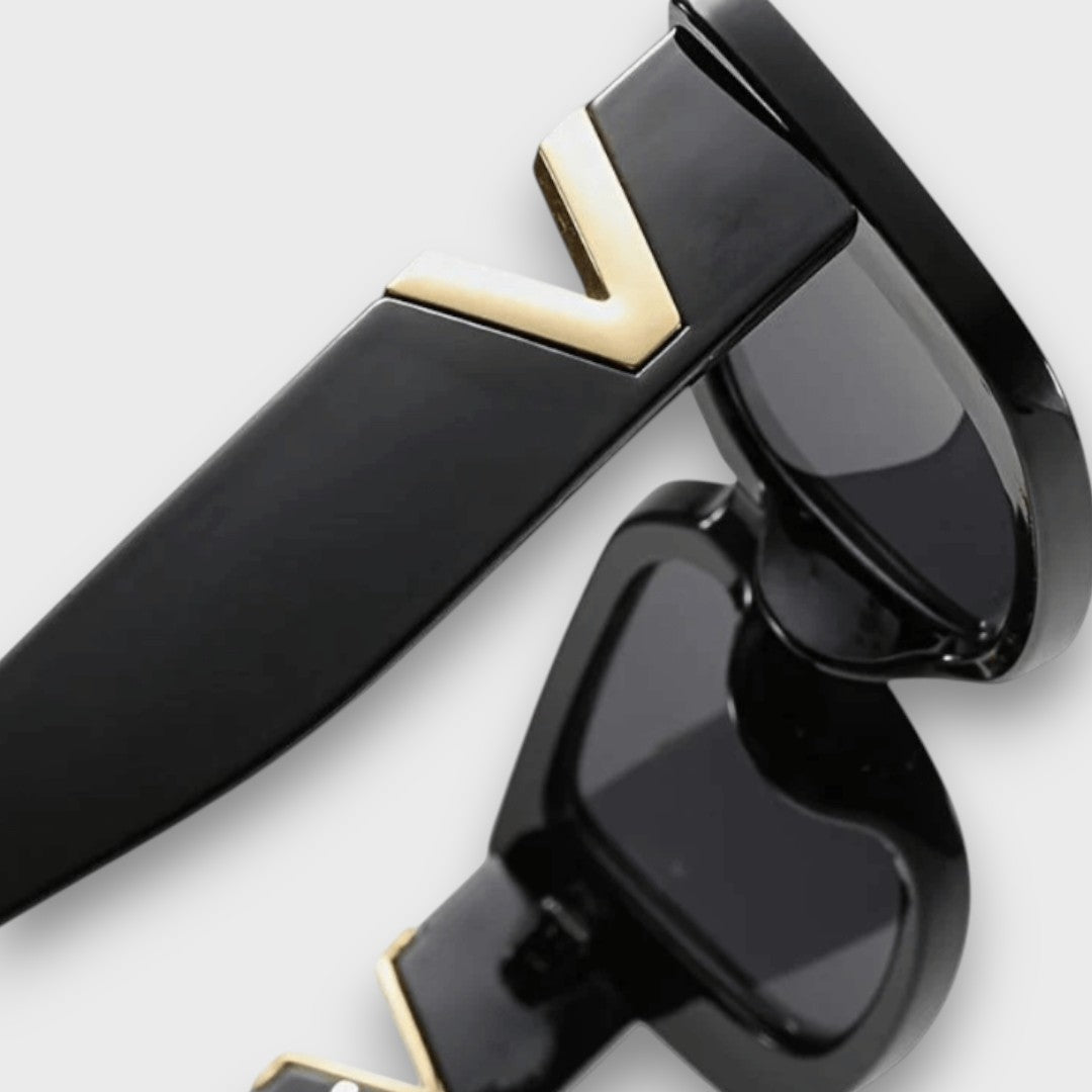 Taytum – Edgy Rectangle Sunglasses