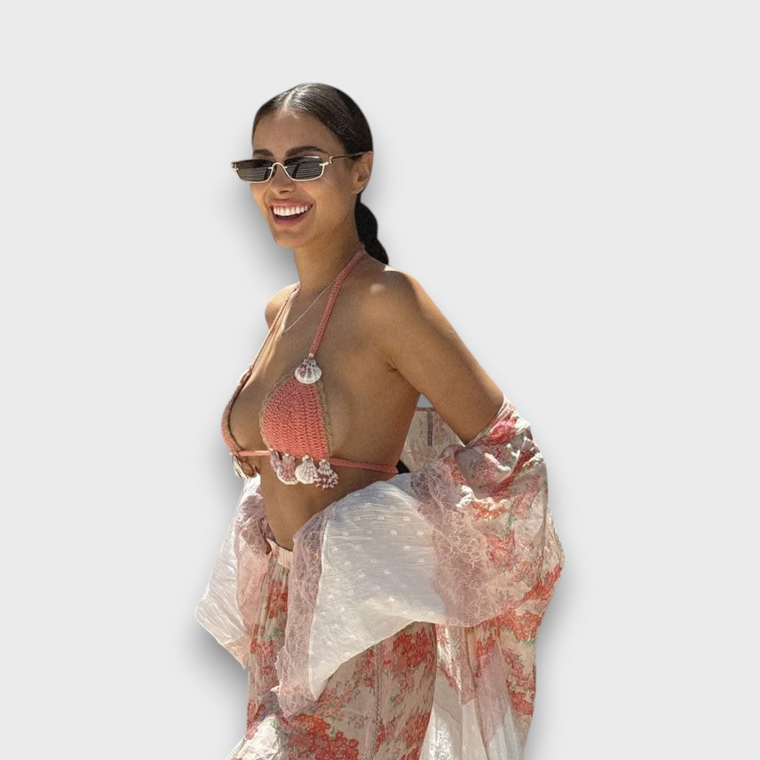 Harlyn – Modern Gold-Accent Sunglasses