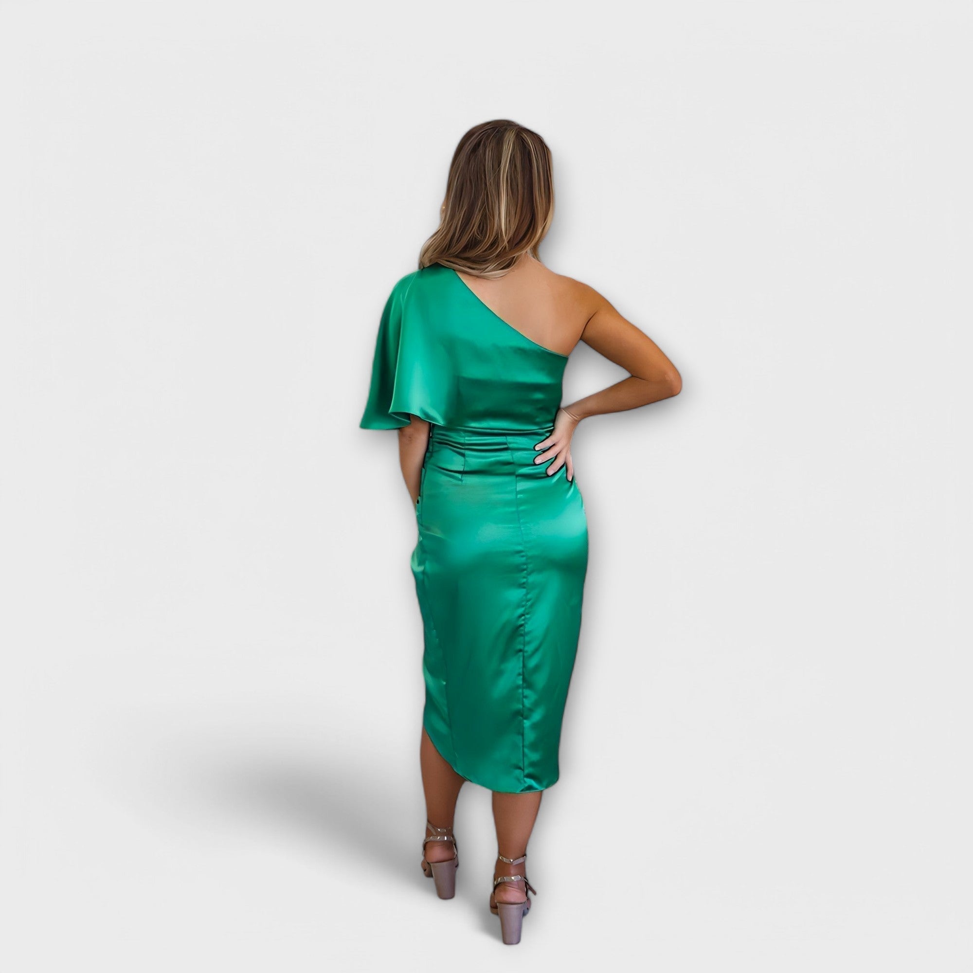 Saphira – Asymmetrical midi dress