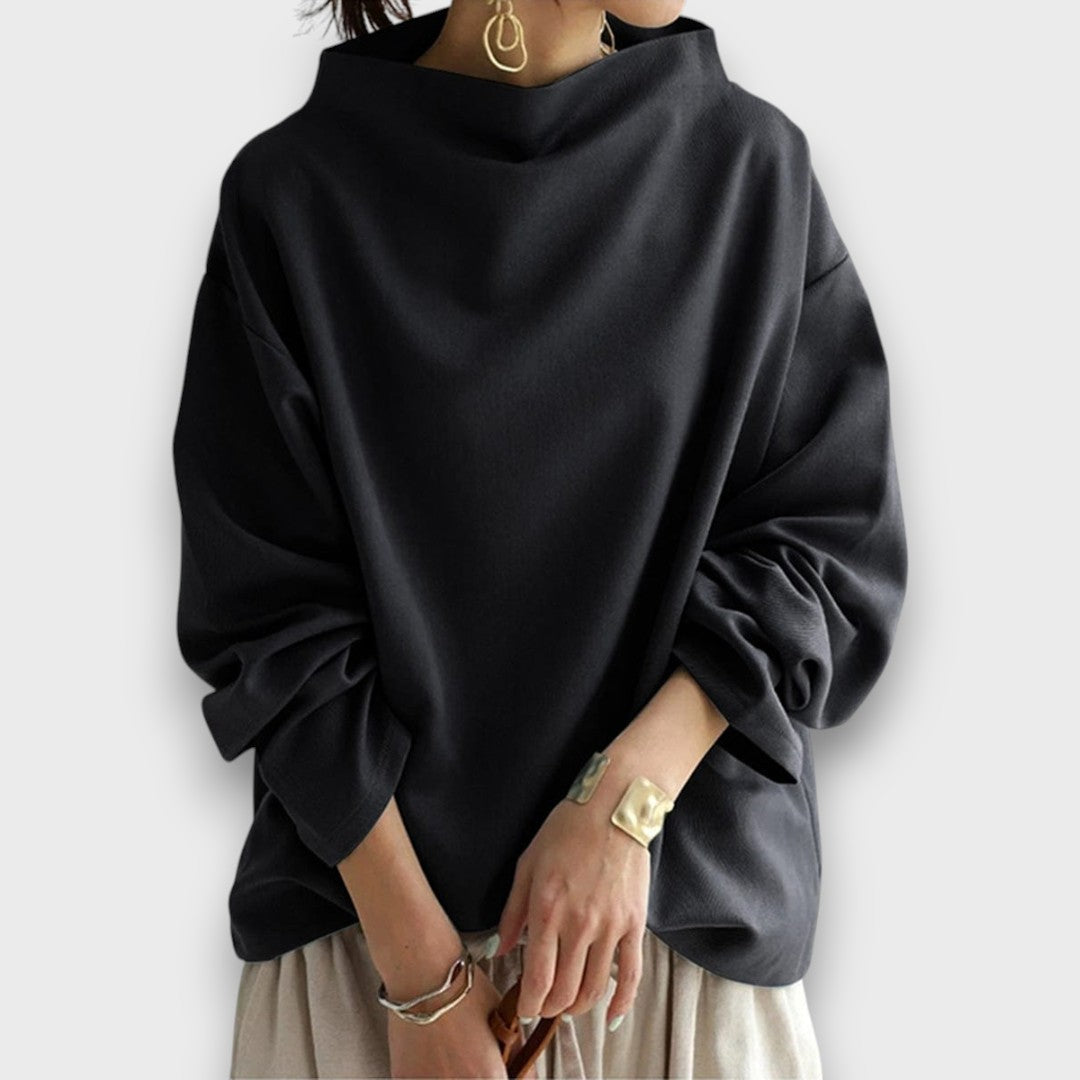 Gavrielle – Pullover with High Collar