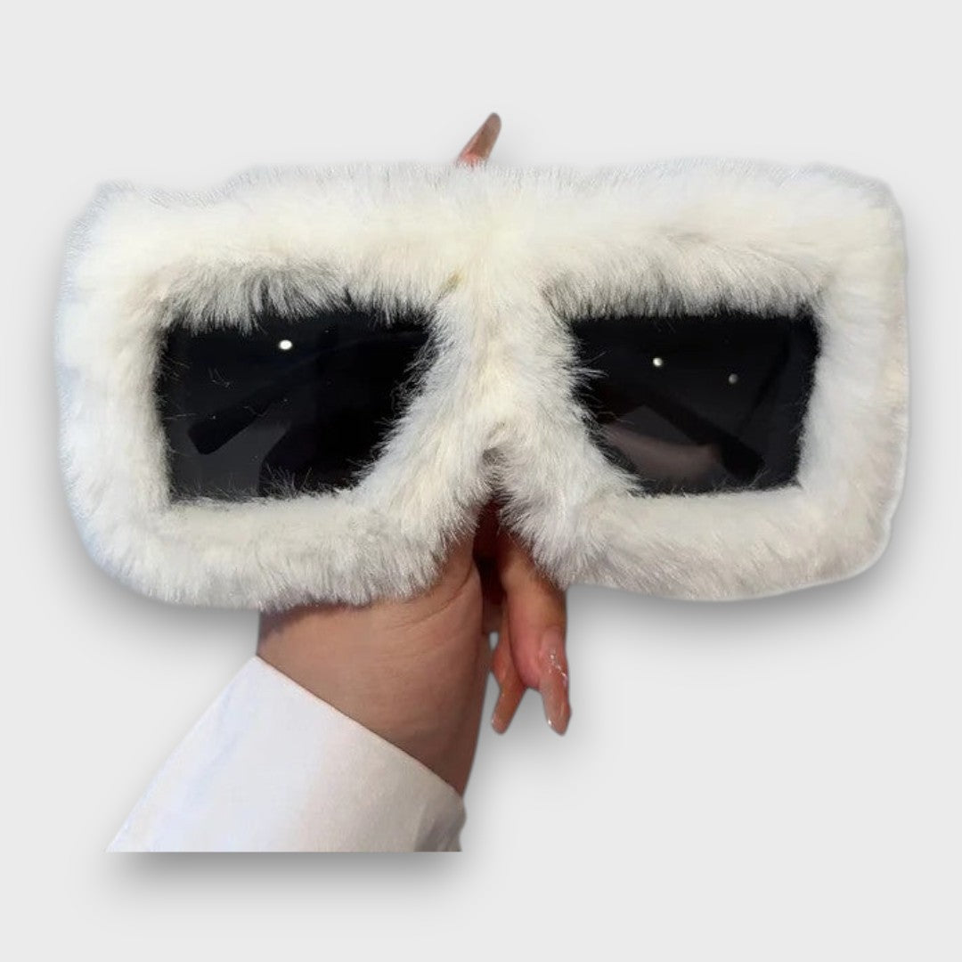 Kambriah – Faux-Fur Statement Sunglasses