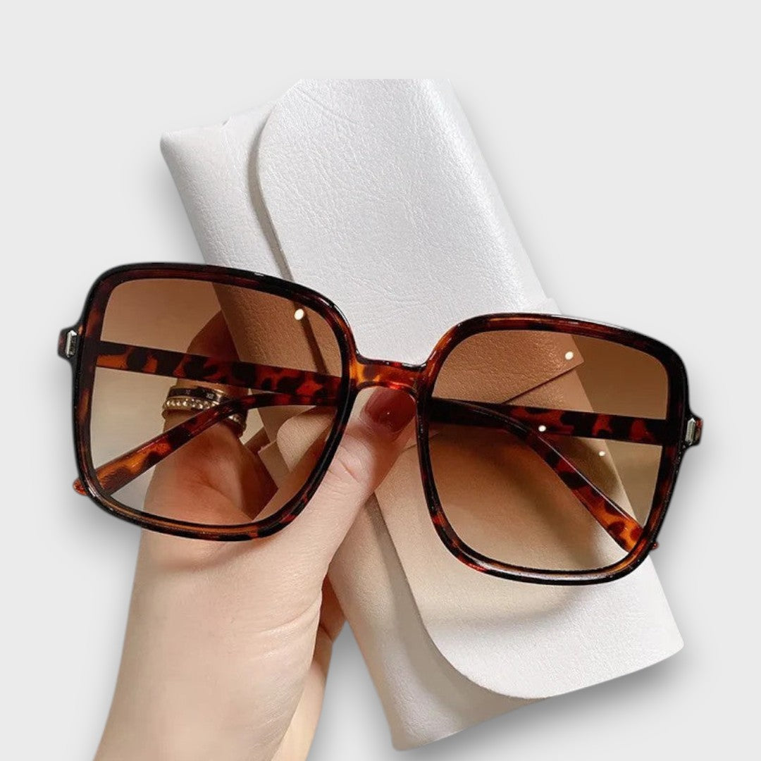 Emalynn – Oversized Elegant Sunglasses