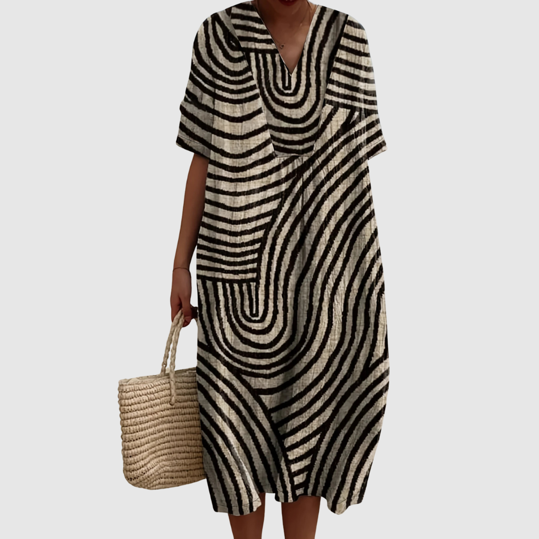 Greta | Monochrome Maze Print Midi Dress