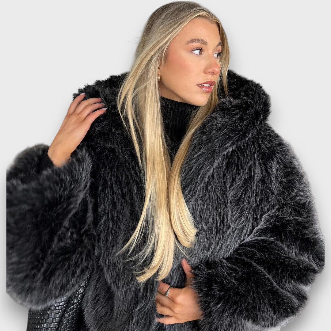 Leyana – Oversized Faux Fur Jacket with Hood in Smoke Gray
