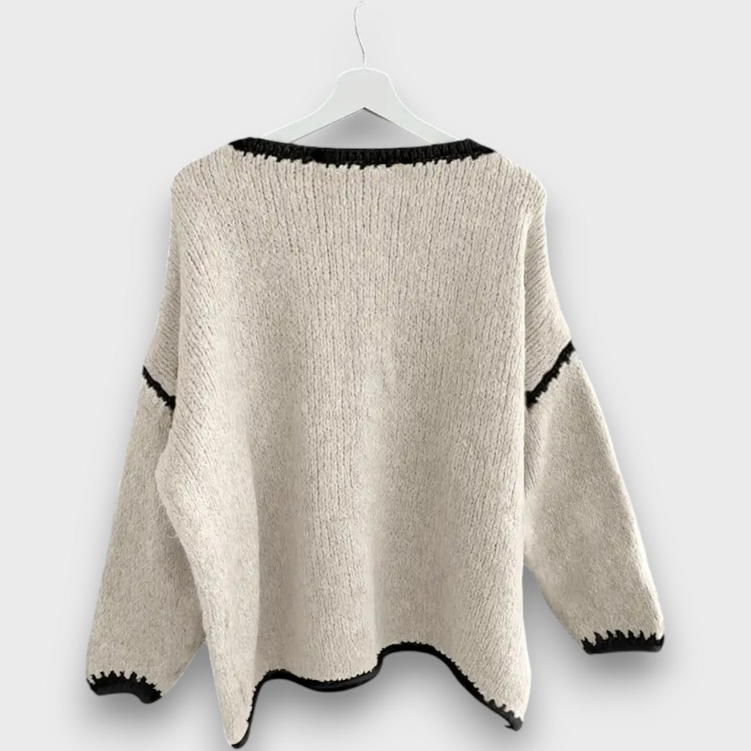 Mirellan– Cozy Contrast Knit Sweater