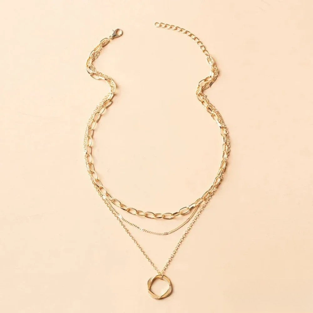 Avine – Retro Necklace in Gold Look