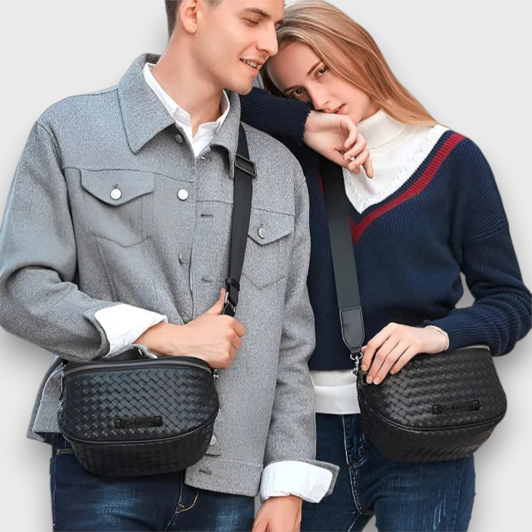 Bronelle – Braided Crossbody Bag in Shell Shape