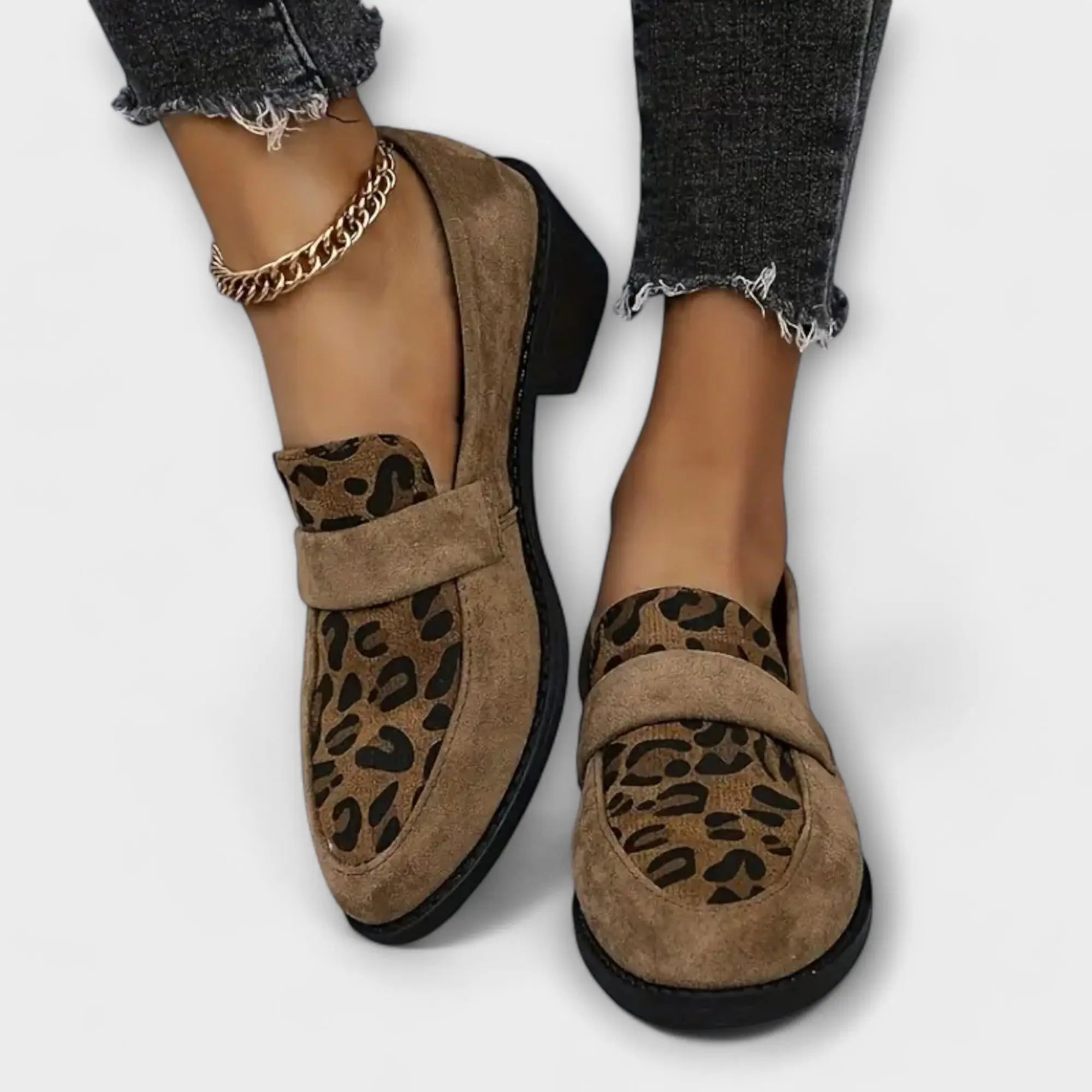 Karla – Shoes with Animal Print