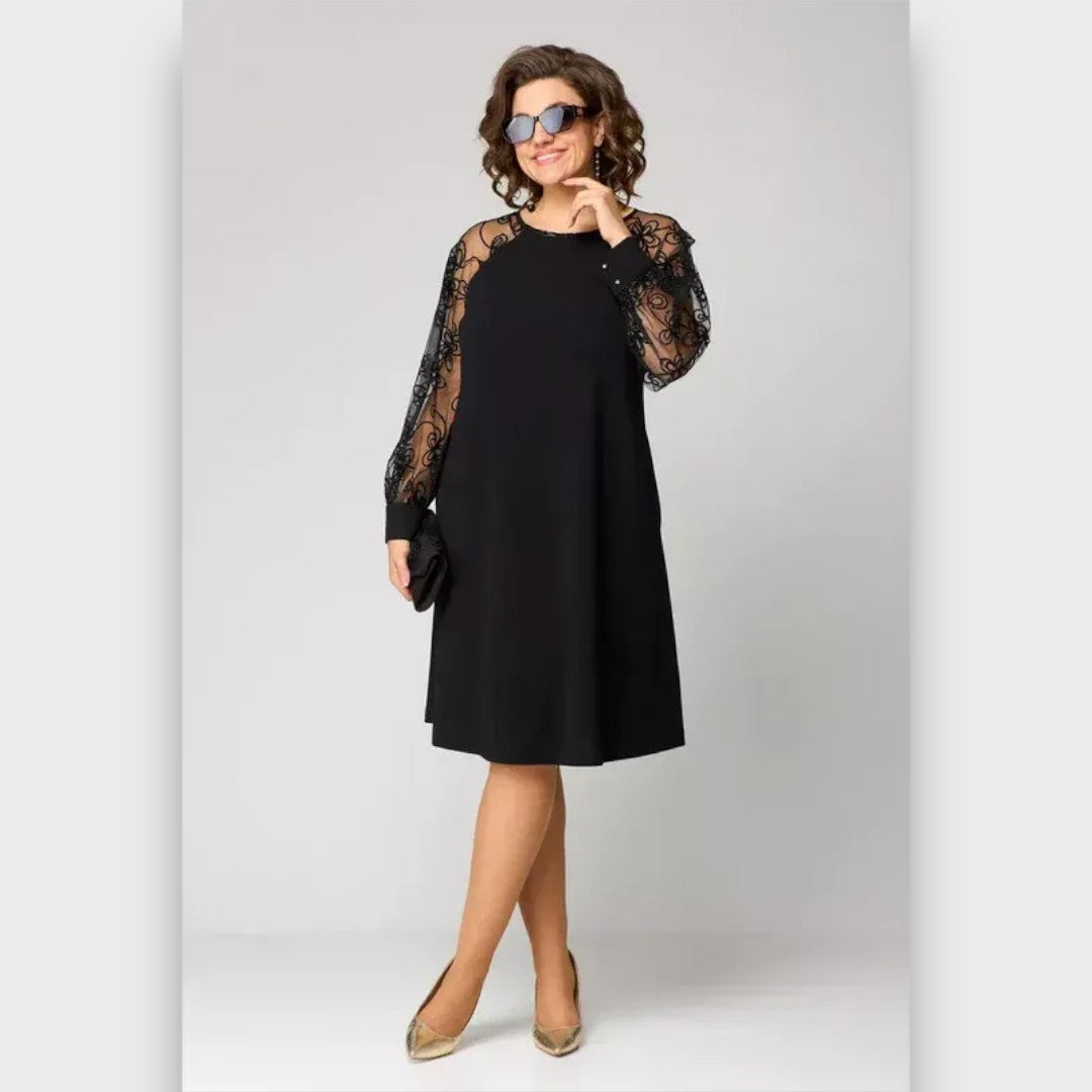 Lidielle – Classic Dress with Lace Sleeves