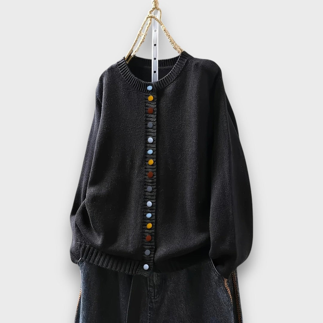 Liora – Cardigan with Button Details