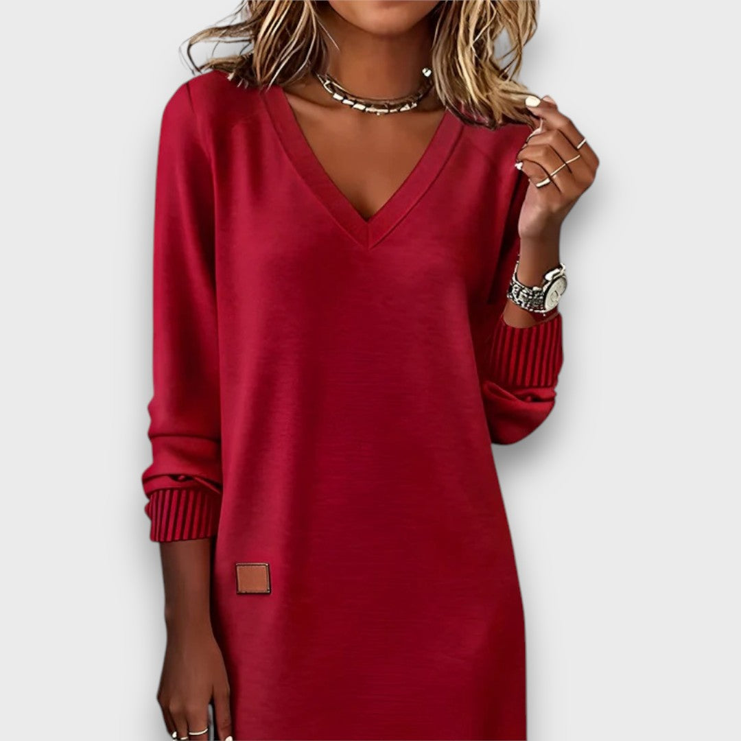 Haylen – Relaxed Knit V-Neck Dress