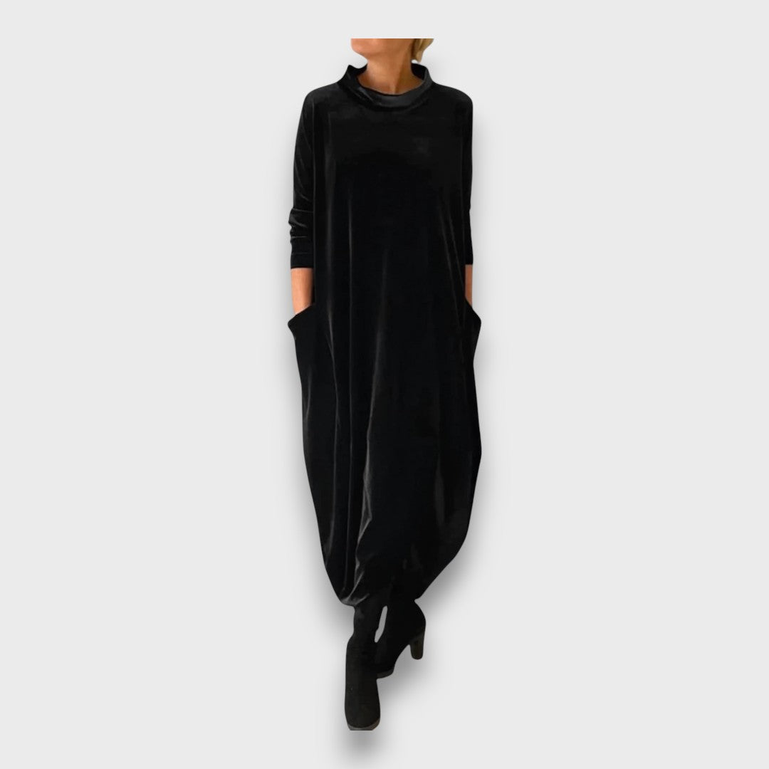 Éloura - Velvet Elegant Maxi Dress