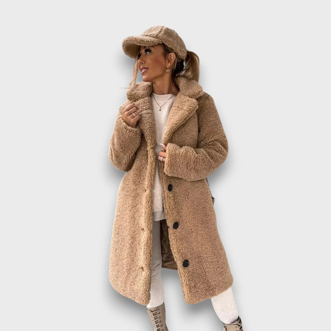 Larene – Plush Teddy Coat