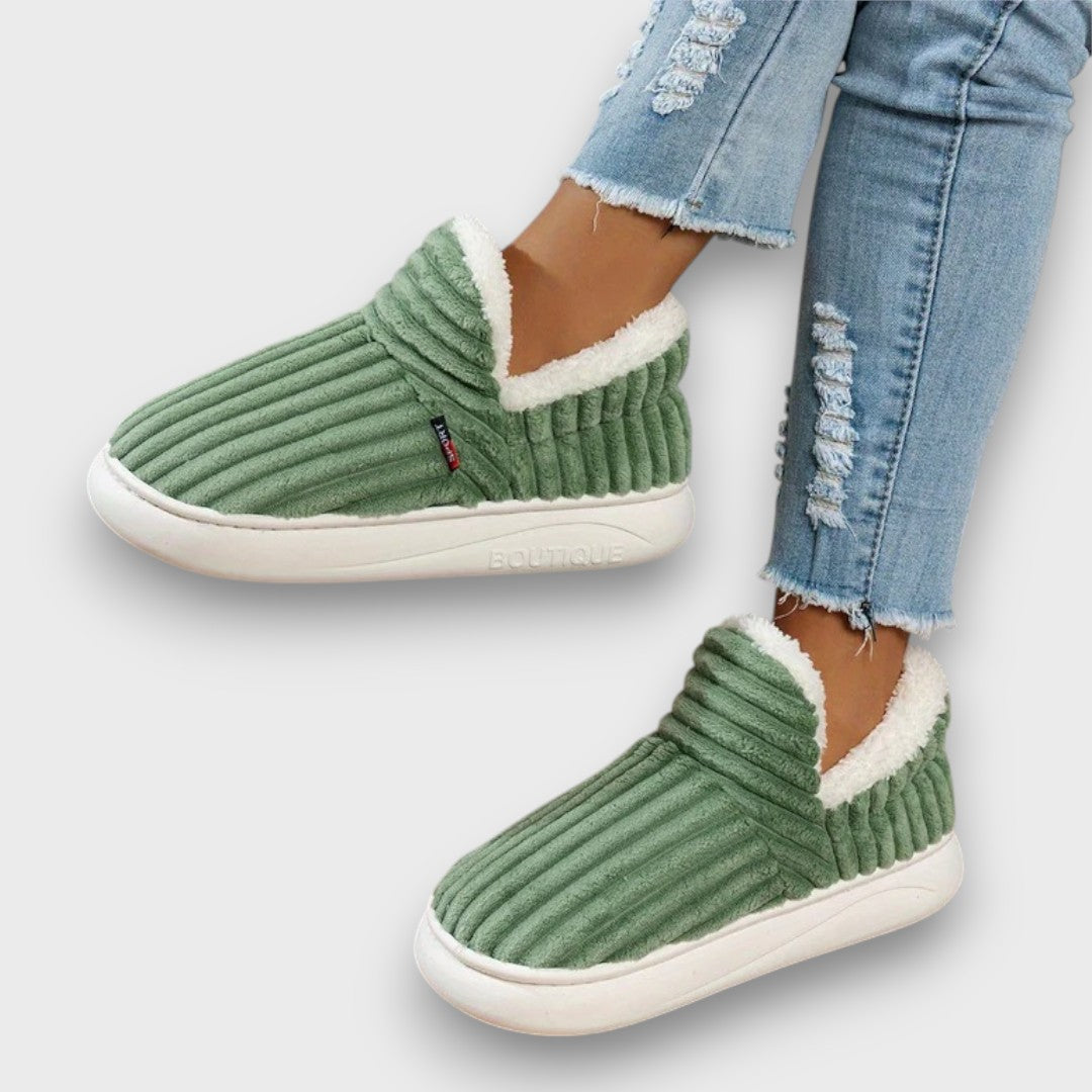 Cozyline – Plush Indoor-Outdoor Slippers