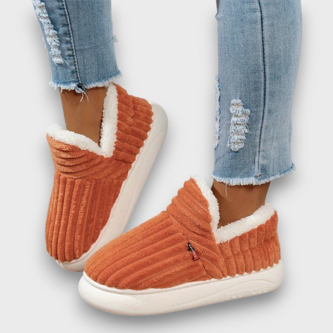 Cozyline – Plush Indoor-Outdoor Slippers