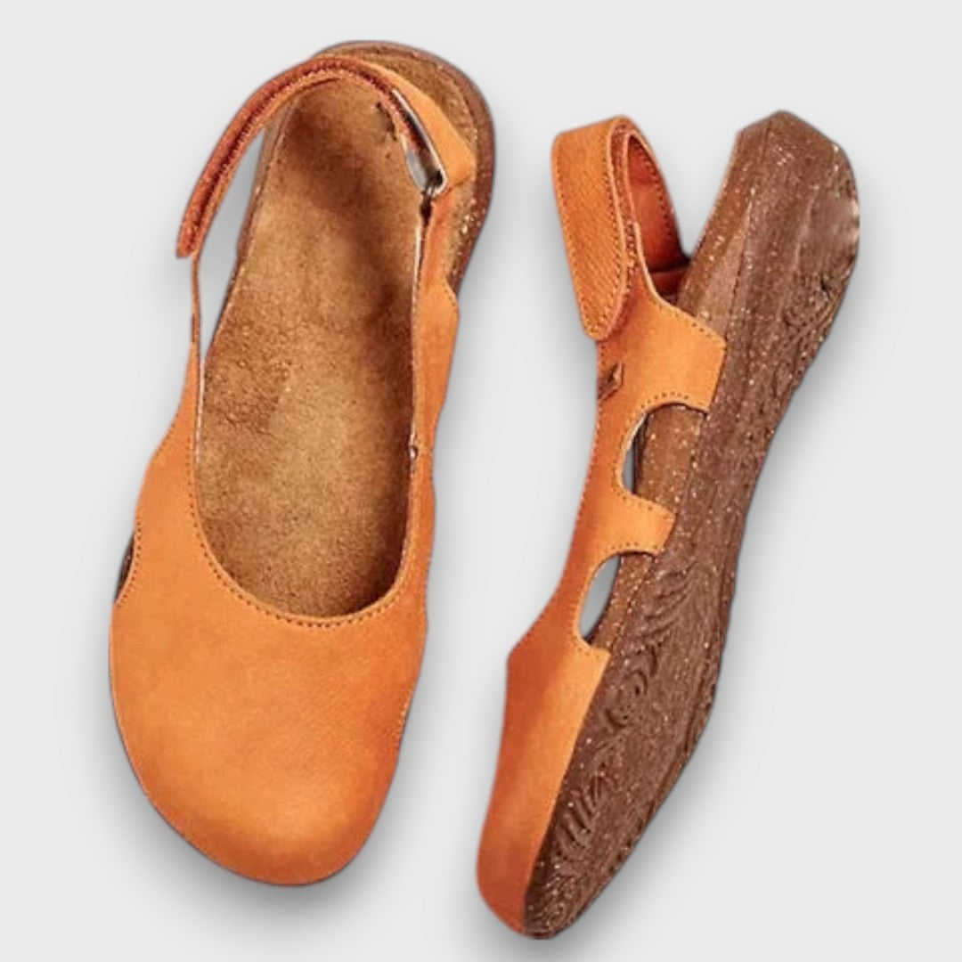 Deloria – Elegant Comfort Sandals