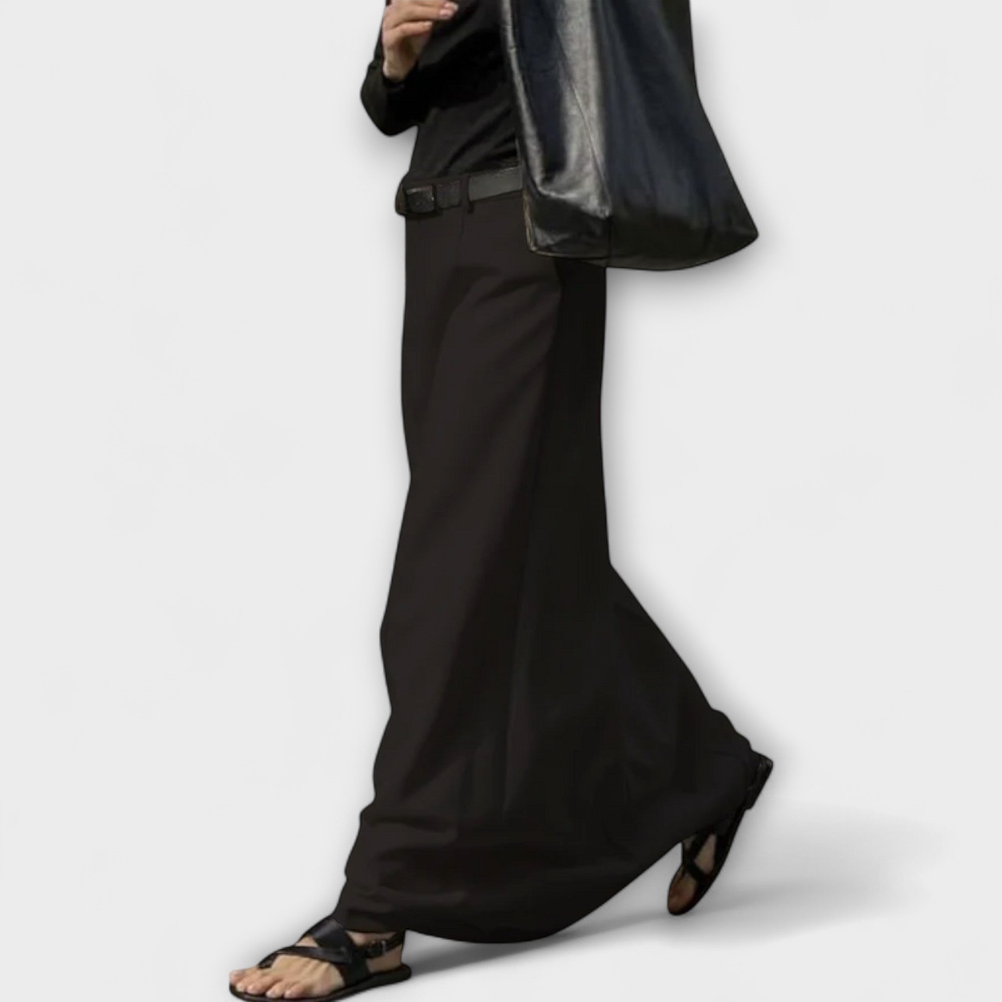 Marone – Wide-Cut Pants with Modern Lightness