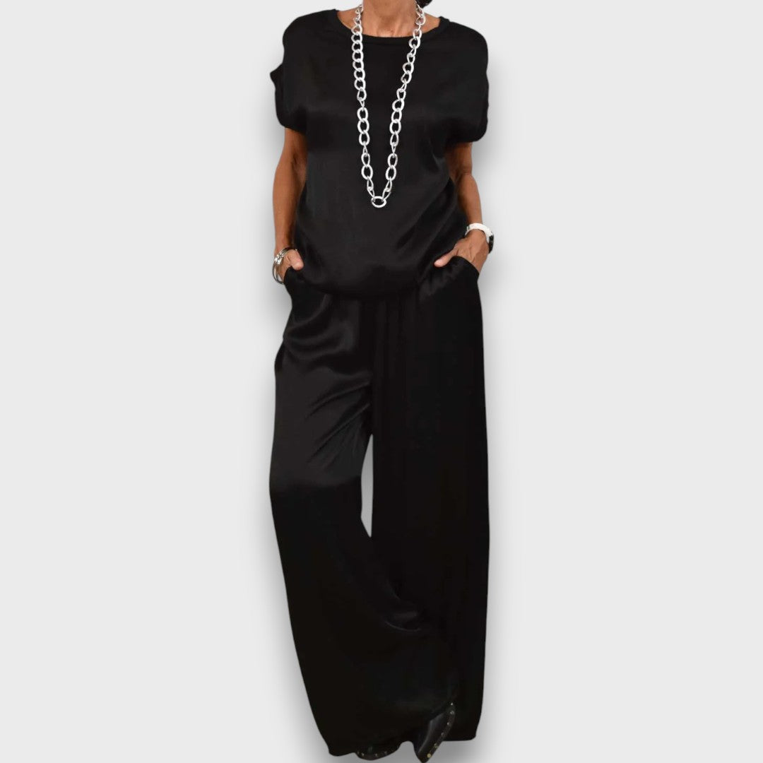 Clorena – Elegant Two-Piece Set