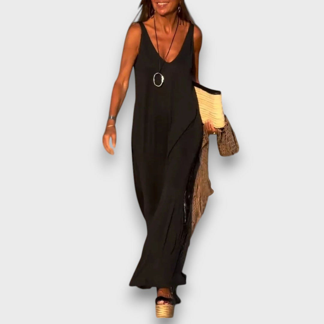 Solvida – Flowing Summer Dress with V-Neck