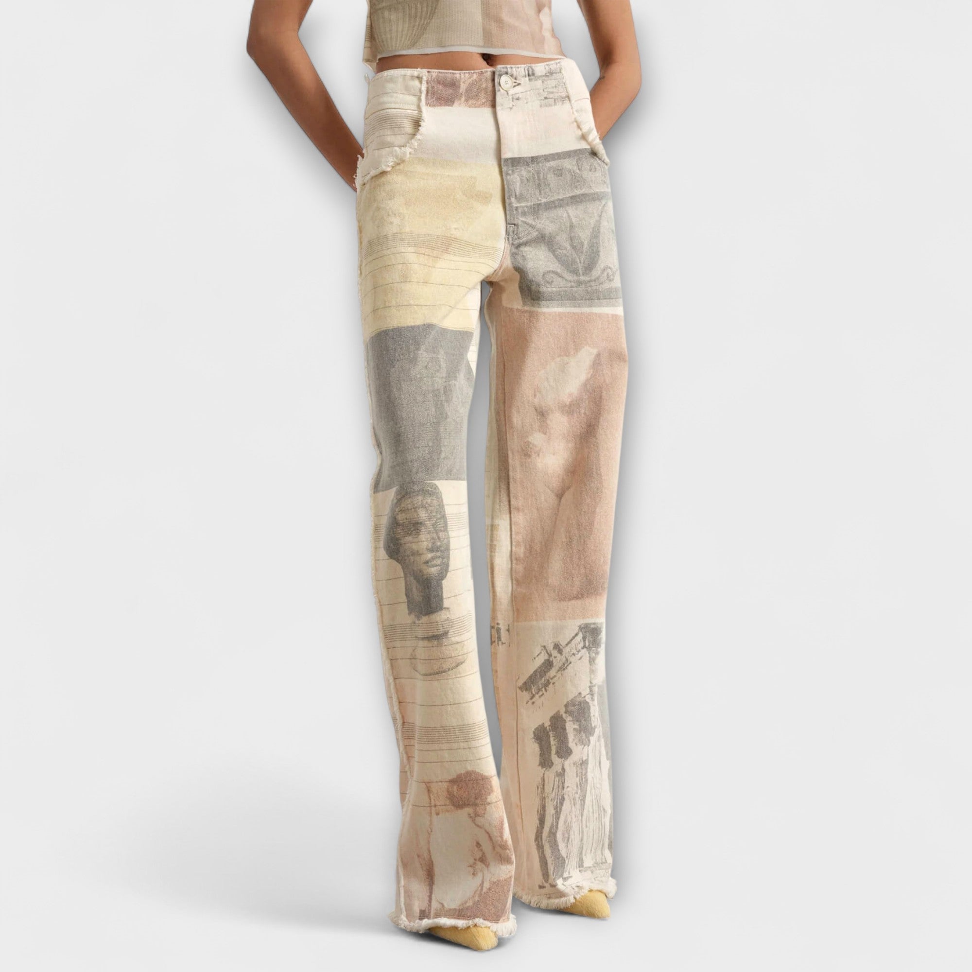 Rhea – Printed Wide-Leg Jeans with Vintage Flair