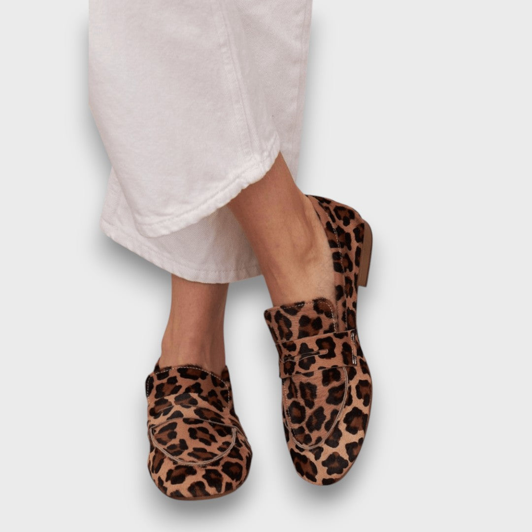 Sabine – Loafer with Animal Print