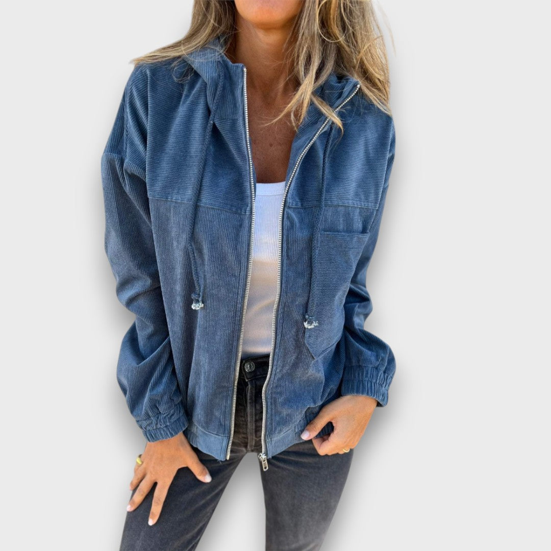 Danna – Relaxed jacket with hood and retro charm