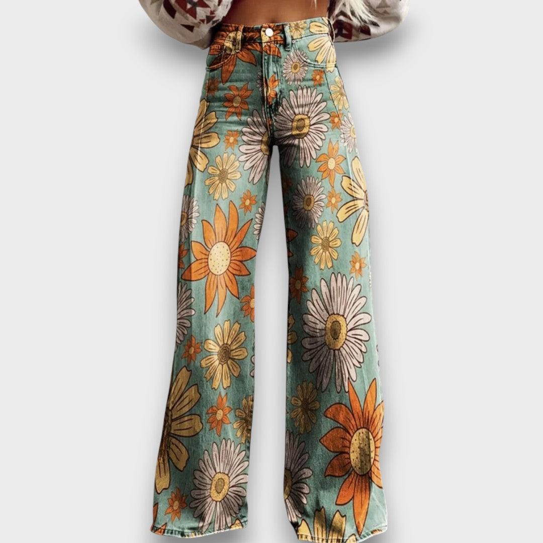 Fiorella – Wide Cut Jeans with Retro Floral Print