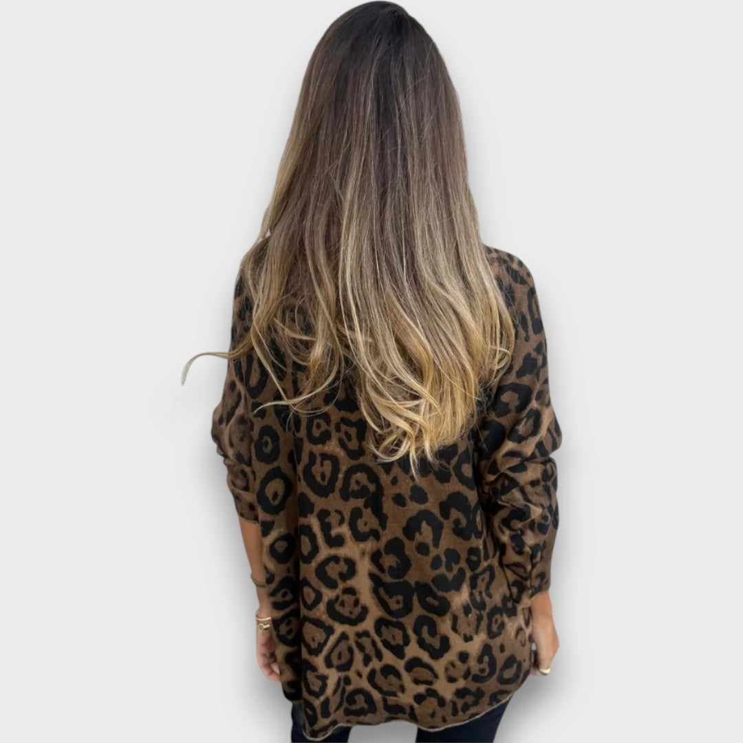 Serana – Blouse with Leopard Print