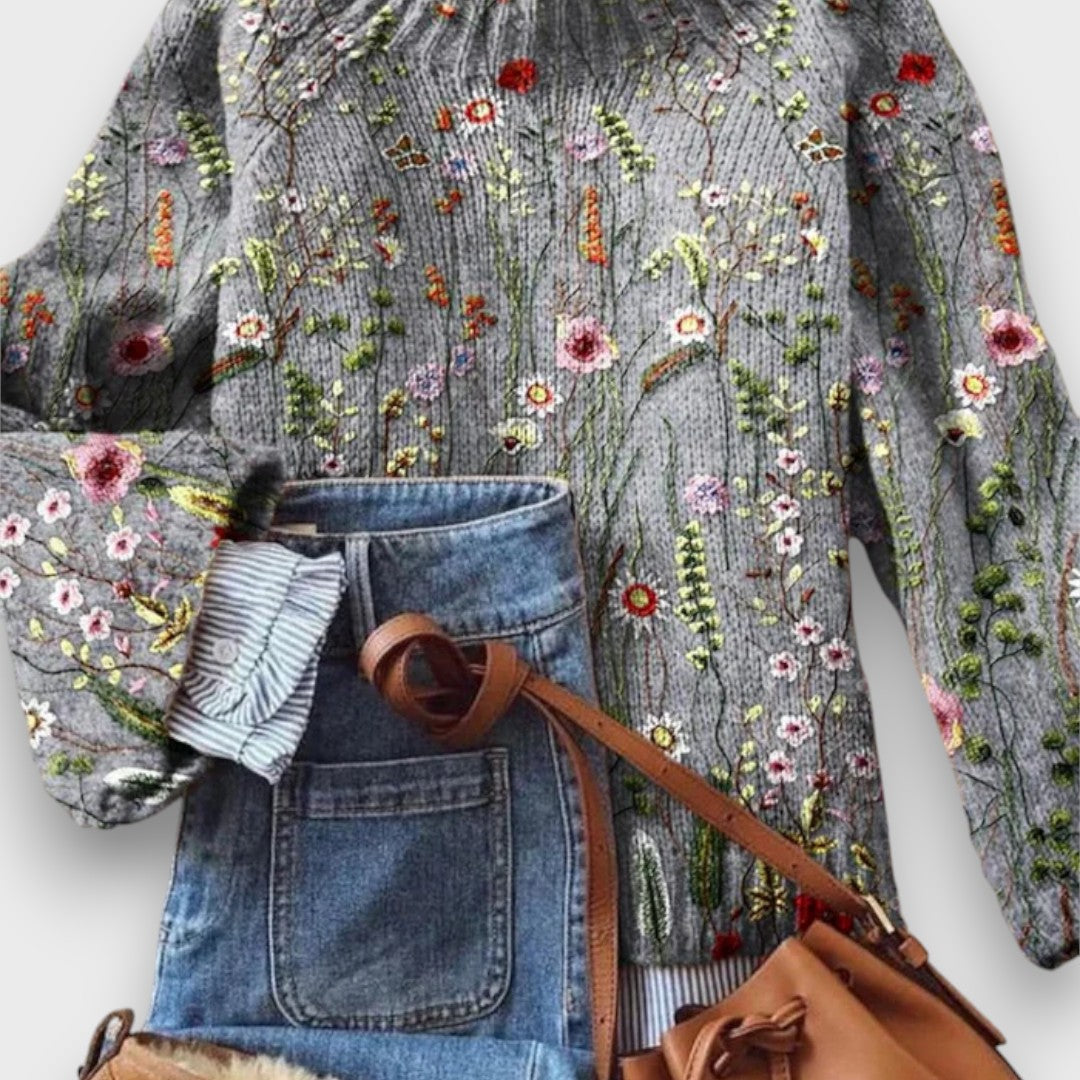 Anika – Vintage floral sweater