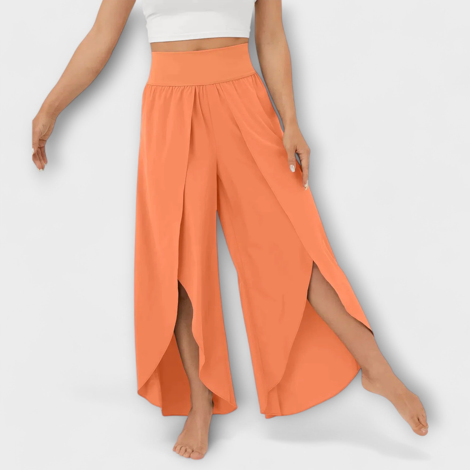 Leyranna – Flowing Summer Pants with Feminine Leg Slit