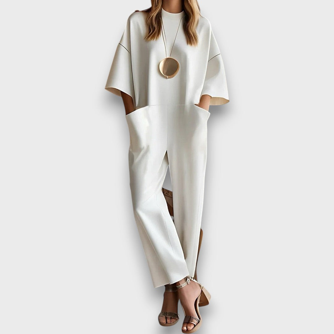 Lunessa – Minimalist Wide-Leg Jumpsuit