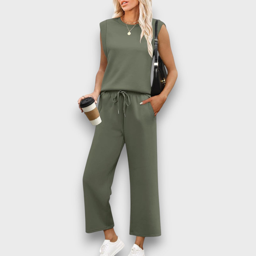 Mireya – Two-Piece Set with Urban Flair